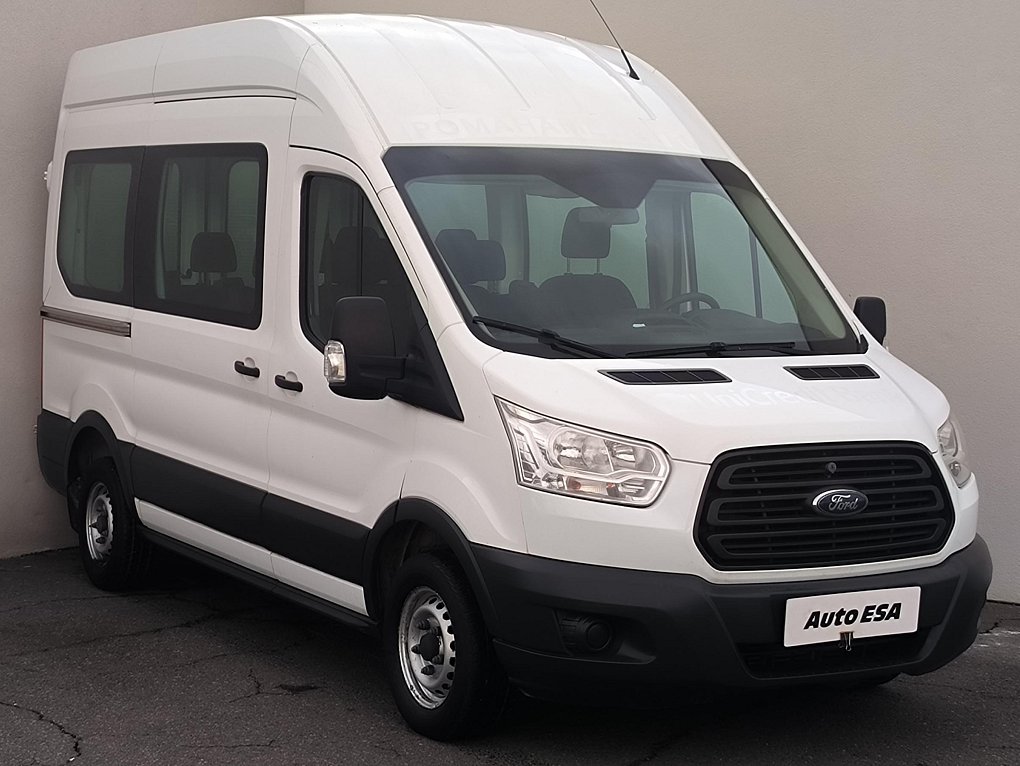 Ford Transit 2.2TDCi  L2H3 9míst