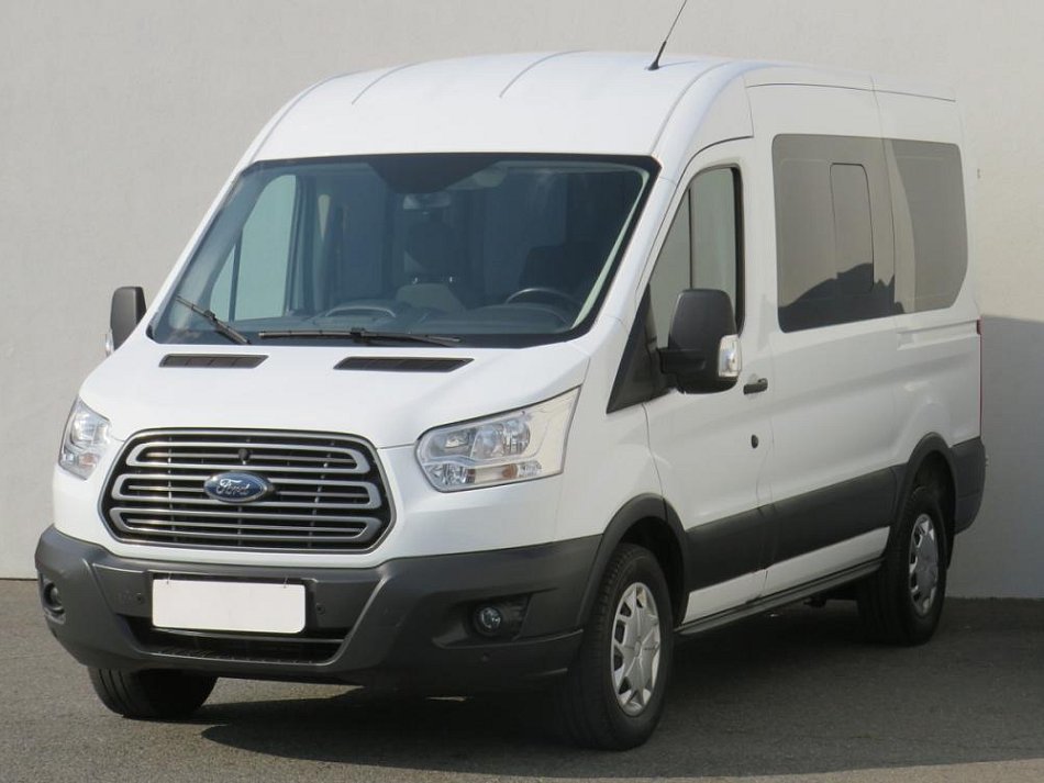 Ford Transit 2.2TDCi  L2H3 9míst