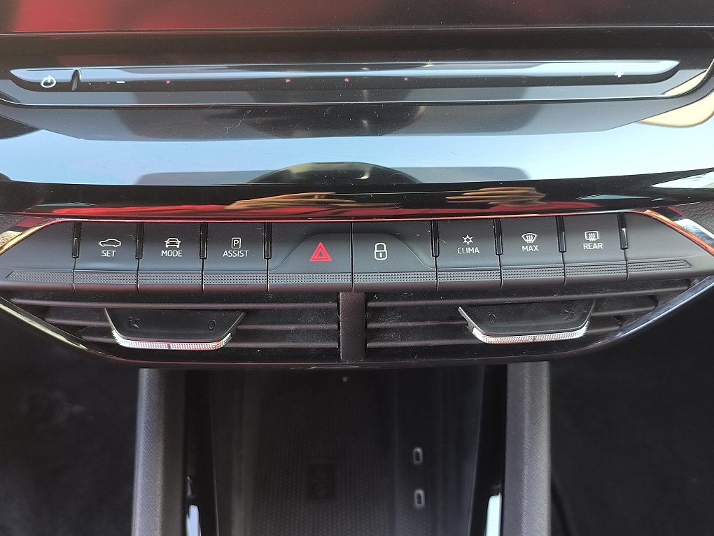 Škoda Octavia IV 2.0 TSi SportLine 4X4