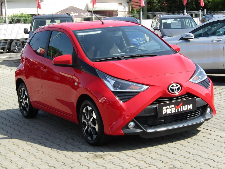 Toyota Aygo 1.0i 