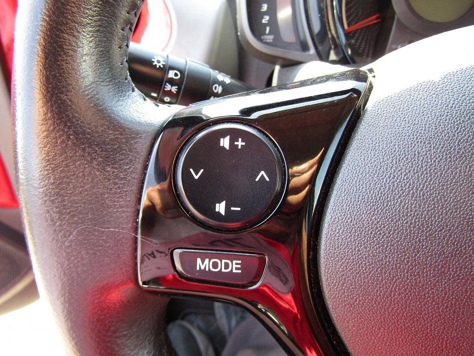 Toyota Aygo 1.0i 