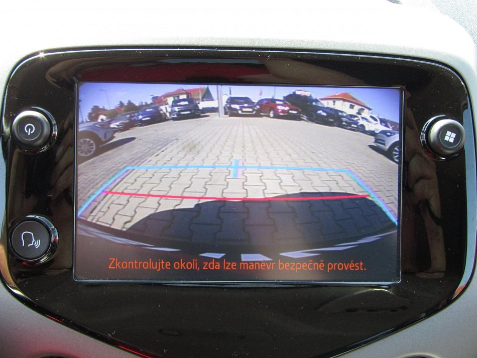 Toyota Aygo 1.0i 
