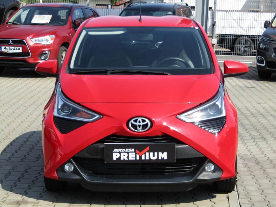 Toyota Aygo 1.0i 