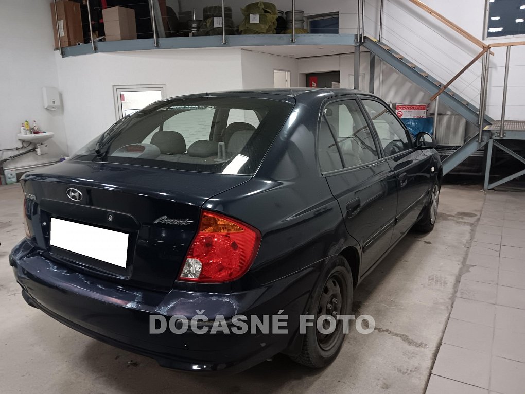 Hyundai Accent 1.4i 