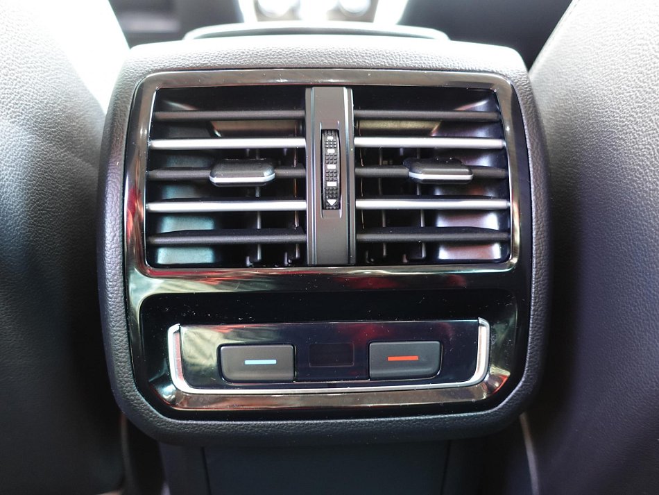 Volkswagen Passat 2.0TDi 
