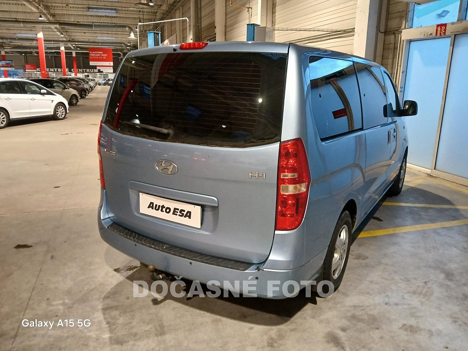 Hyundai H 1 2.5CRDi  8míst
