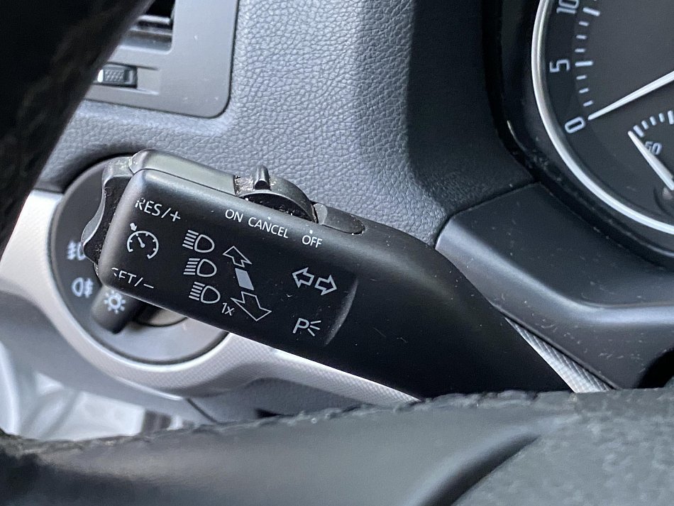 Škoda Octavia II 2.0 TDi Elegance