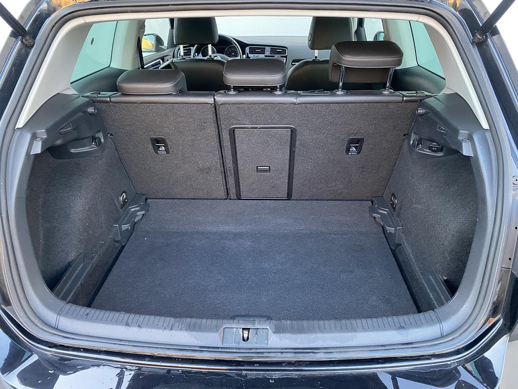 Volkswagen Golf 2.0 TDi Highline