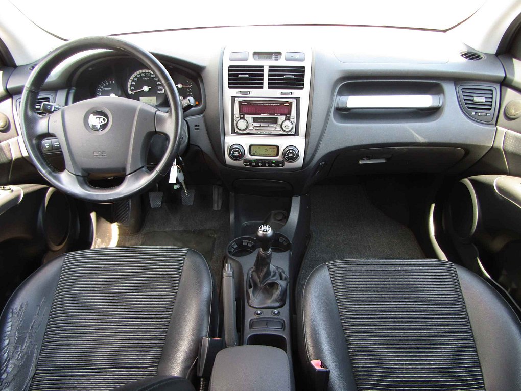 Kia Sportage 2.0i  4WD