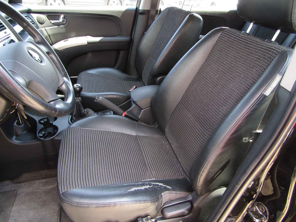 Kia Sportage 2.0i  4WD