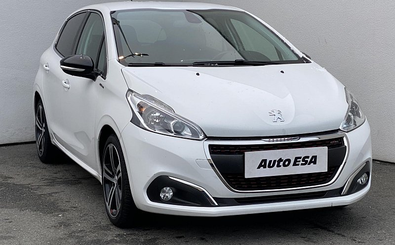 Peugeot 208 1.2 PT GT Line