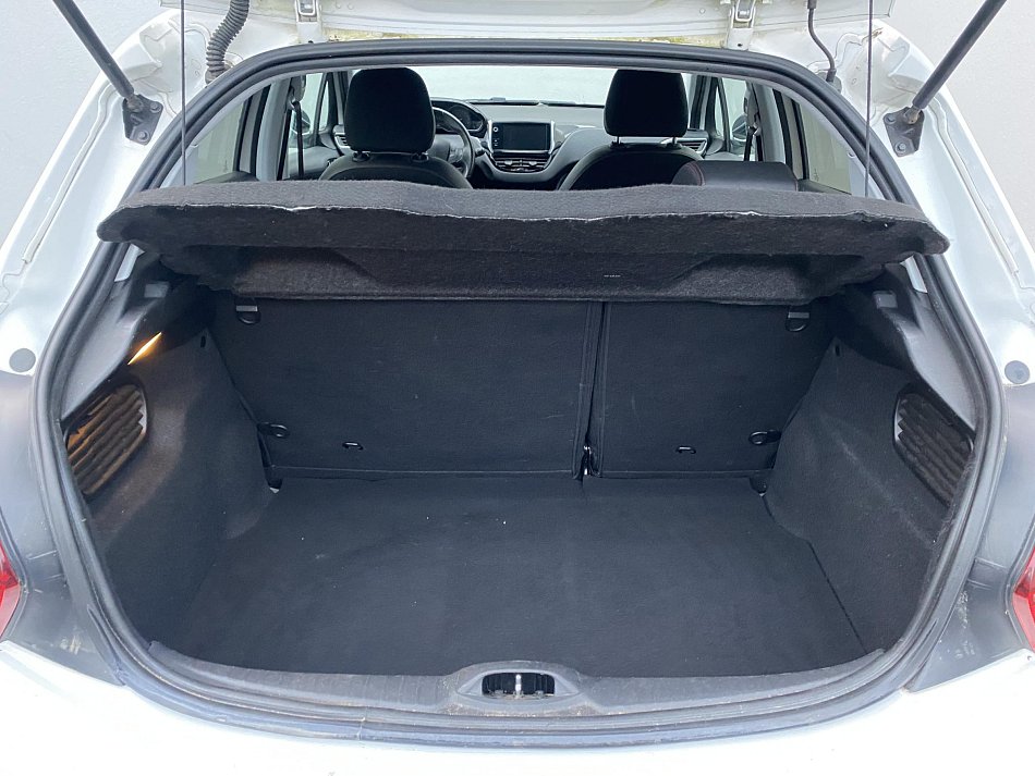 Peugeot 208 1.2 PT GT Line