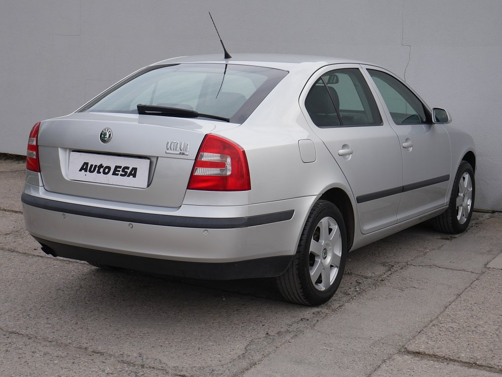 Škoda Octavia II 2.0 FSI 