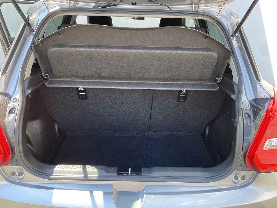 Suzuki Swift 1.2i  HYBRID