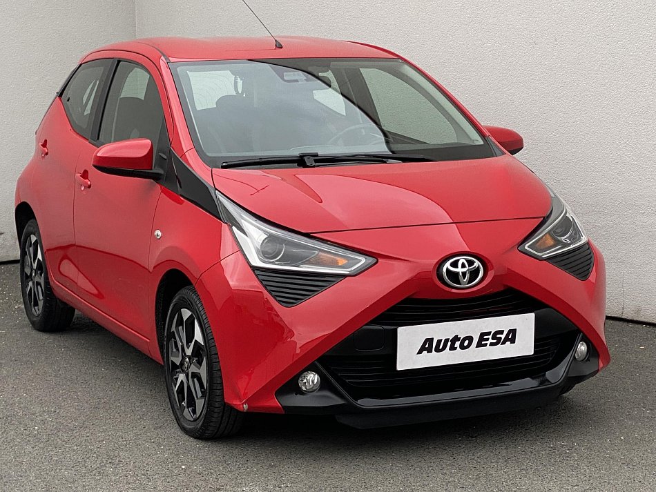 Toyota Aygo 1.0 X-play
