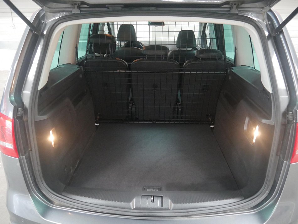 Volkswagen Sharan 2.0 TDi Highline