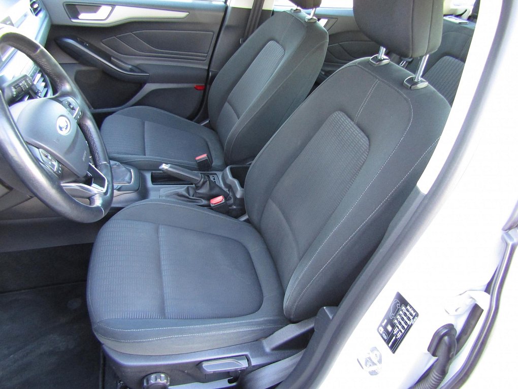 Ford Focus 1.0 EB 