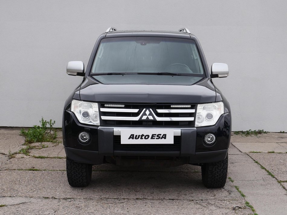 Mitsubishi Pajero 3.2Di-D  4x4