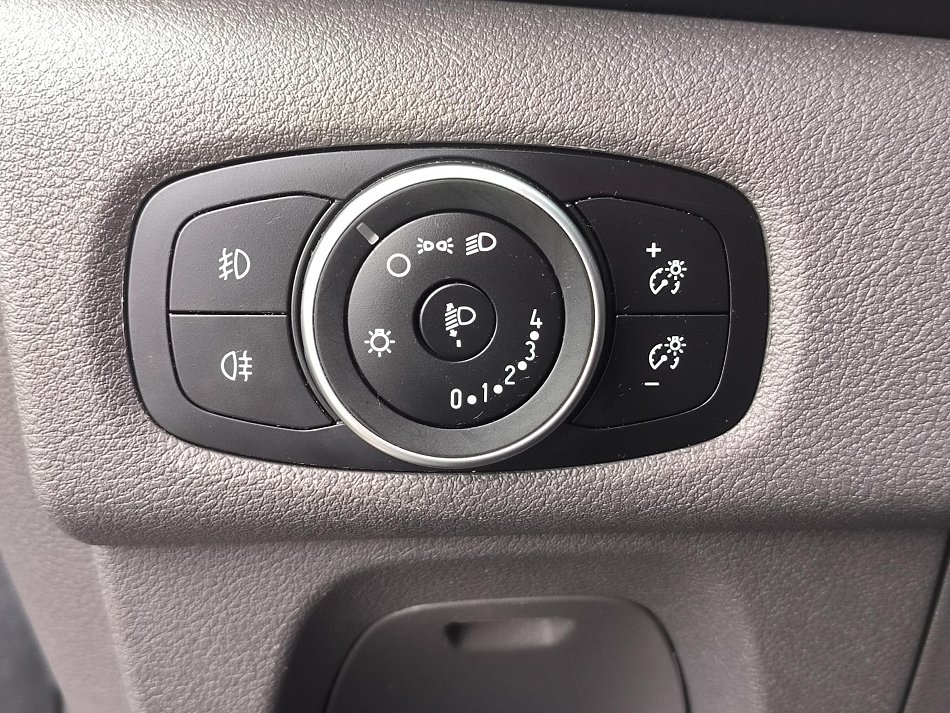 Ford Transit Custom 2.0TDCi Trend L2 DÍLNA SORTIMO