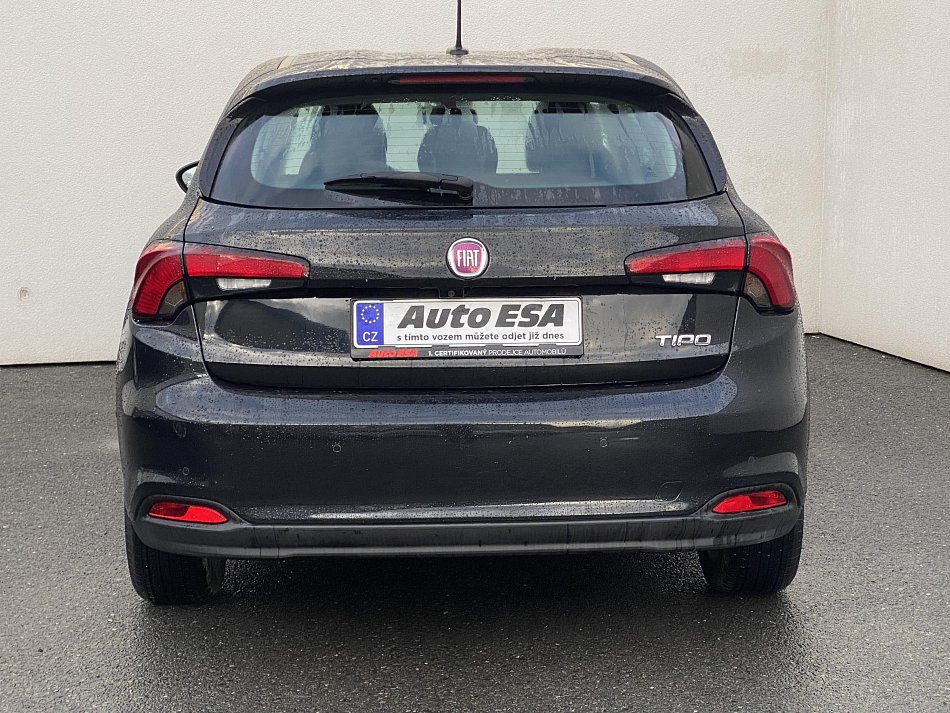 Fiat Tipo 1.4i Lounge
