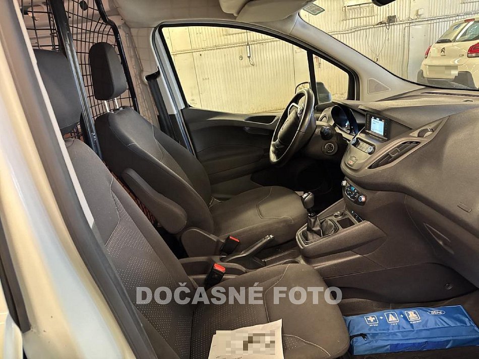 Ford Transit Courier 1.5TDCi Trend