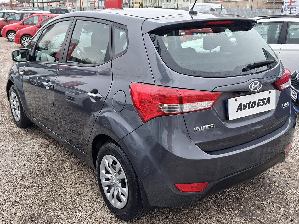 Hyundai Ix20 1.6i 