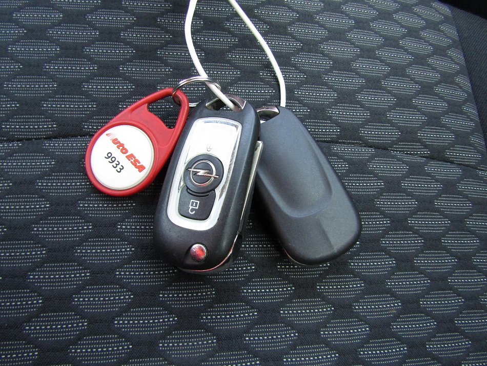 Opel Astra 1.6 CDTi 