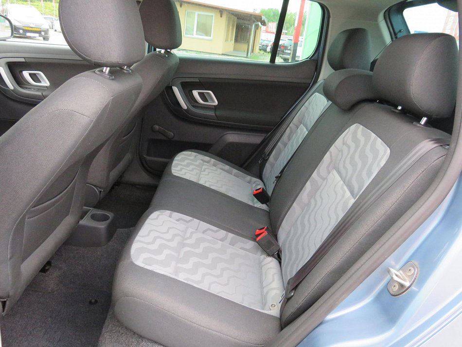 Škoda Fabia II 1.2 12V 