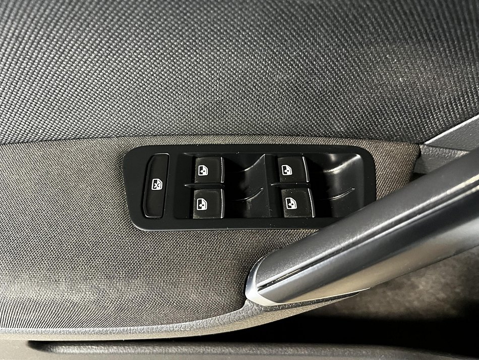 Volkswagen Golf 2.0 TSI GTi