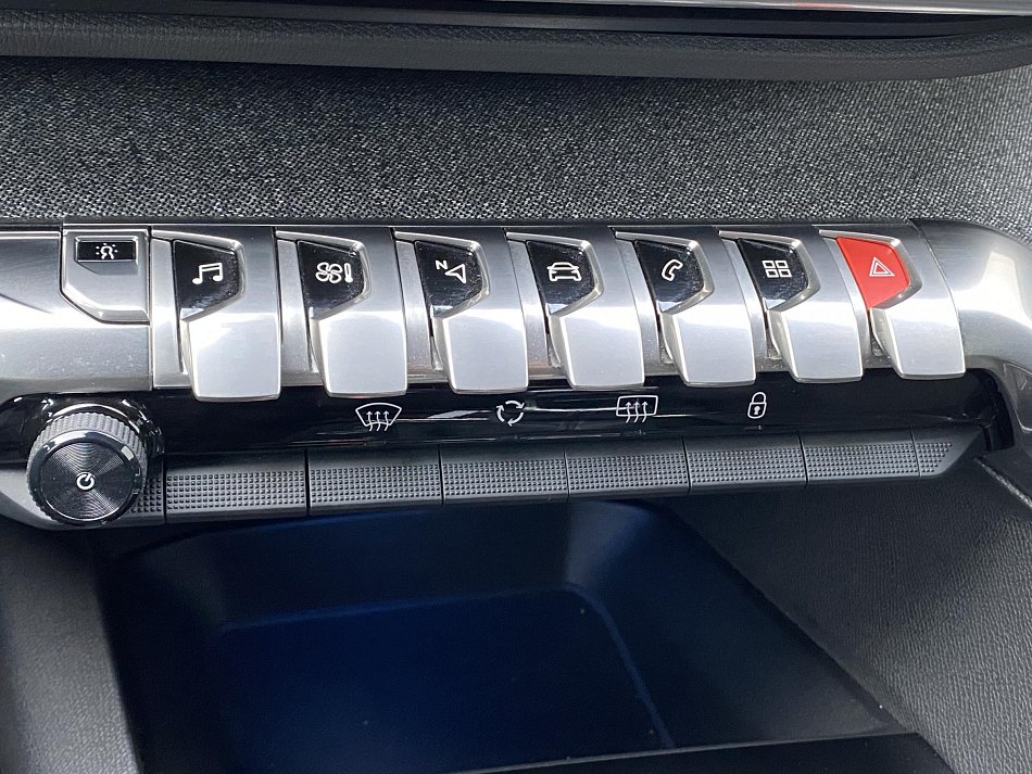 Peugeot 3008 1.2 PT GT Line