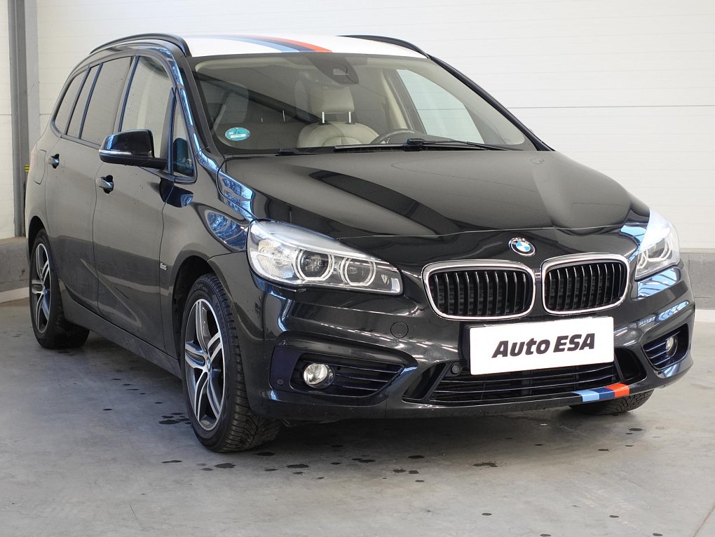 BMW Řada 2 2.0d  220d xDrive