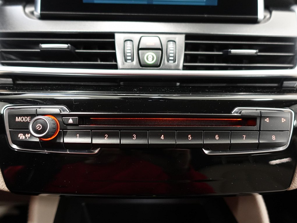 BMW Řada 2 2.0d  220d xDrive