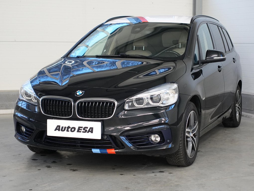 BMW Řada 2 2.0d  220d xDrive