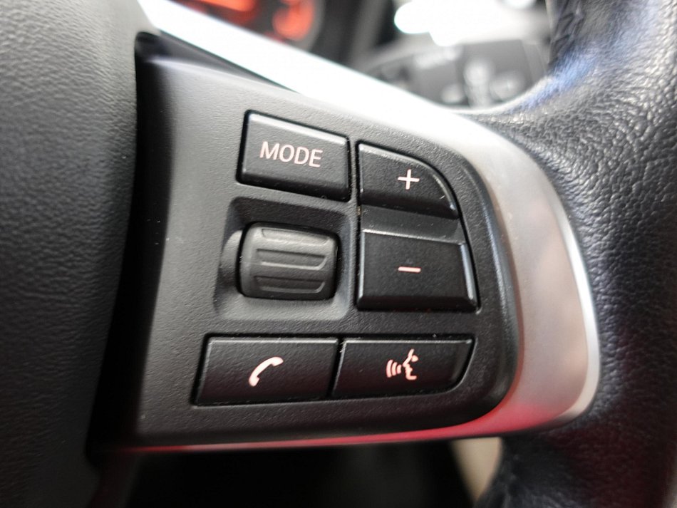 BMW Řada 2 2.0d  220d xDrive