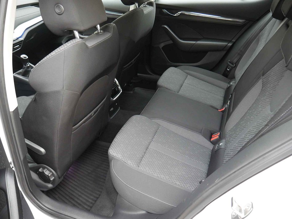 Škoda Octavia IV 2.0 TDi Style Plus