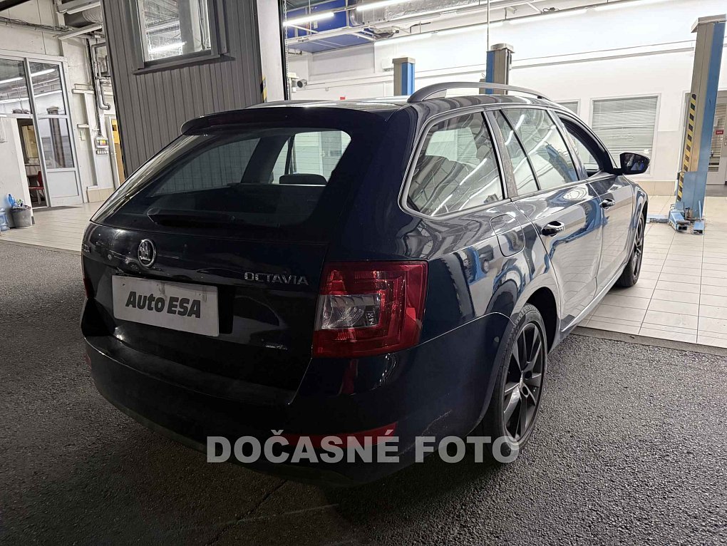 Škoda Octavia III 2.0 TDi  DSG