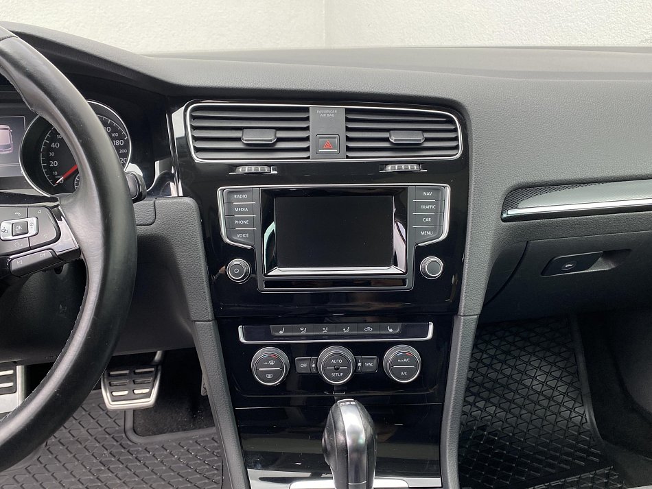 Volkswagen Golf 1.2 TSi Highline