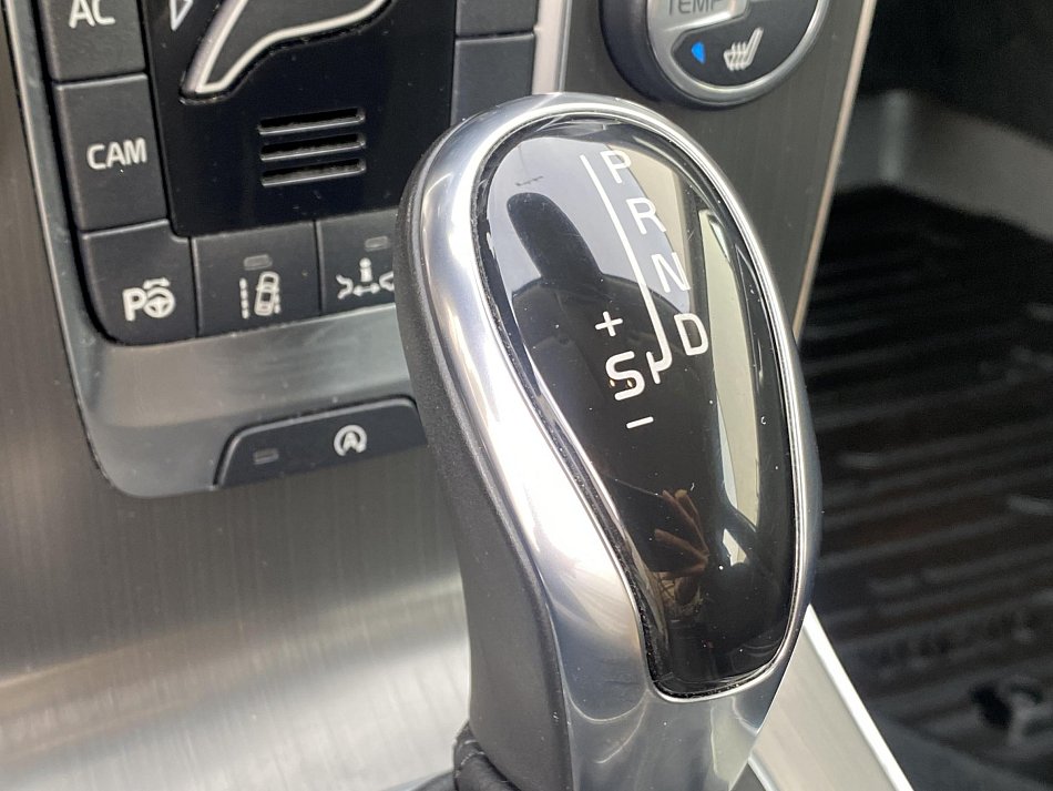 Volvo V40 1.6 D2 Momentum