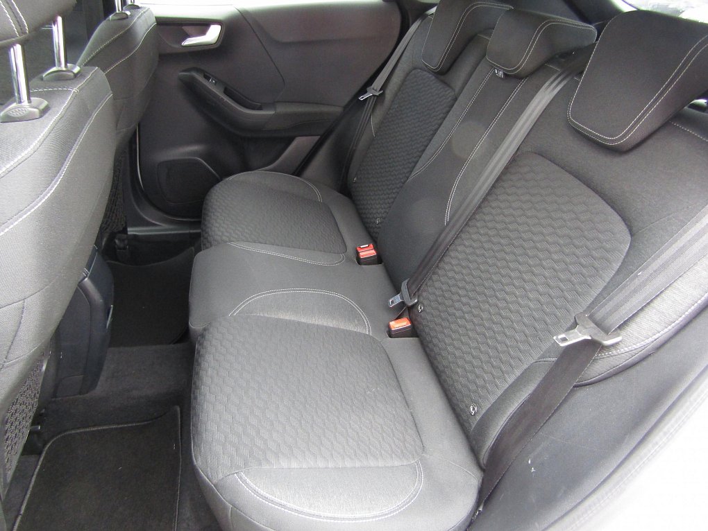Ford Puma 1.0 EB Titanium