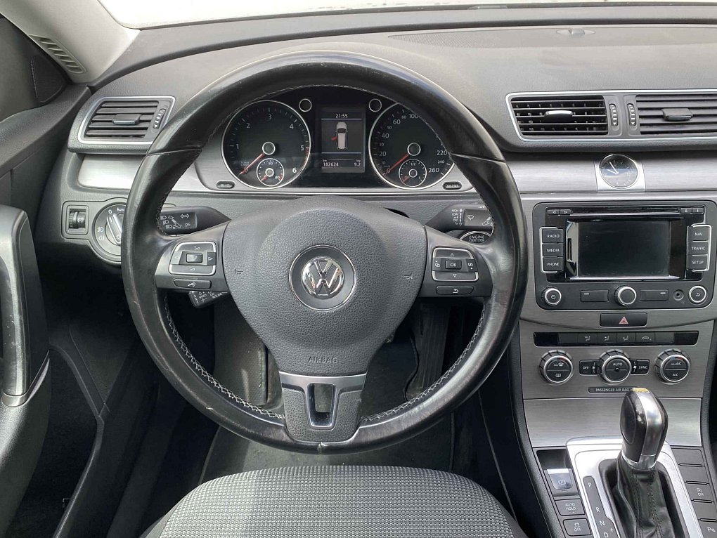 Volkswagen Passat 2.0 TDi Highline
