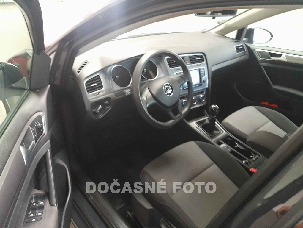 Volkswagen Golf 1.6 