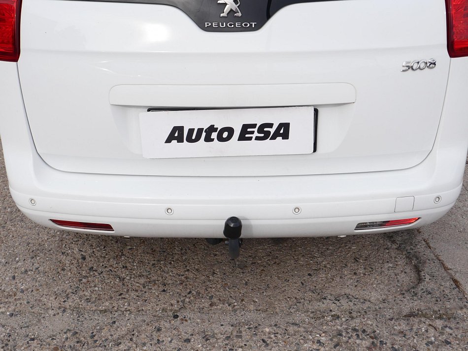 Peugeot 5008 1.2PT 