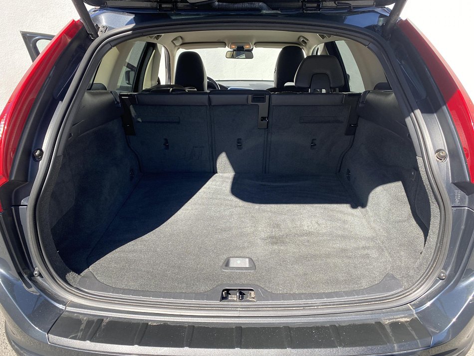 Volvo XC60 2.0 D Summum