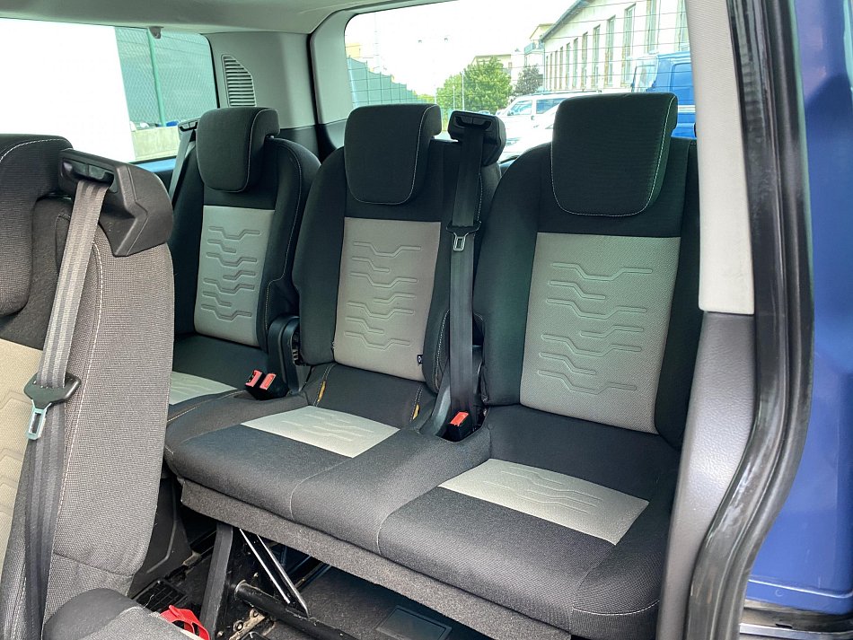 Ford Tourneo Custom 2.2TDCi Limited