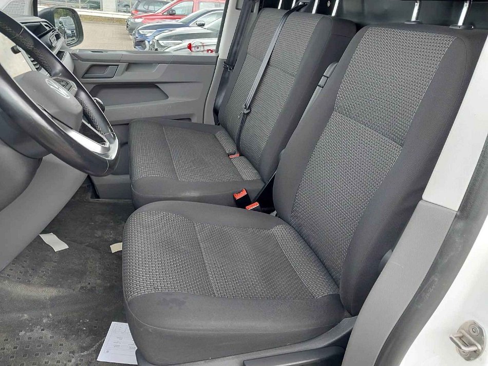 Volkswagen Transporter 2.0TDi  L1H1