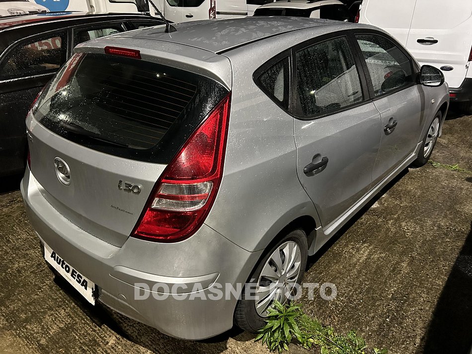 Hyundai I30 1.4 i 