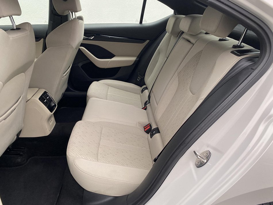 Škoda Octavia IV 2.0 TDi Style