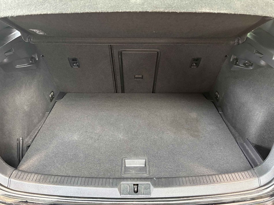 Volkswagen Golf 2.0 TFSi GTi