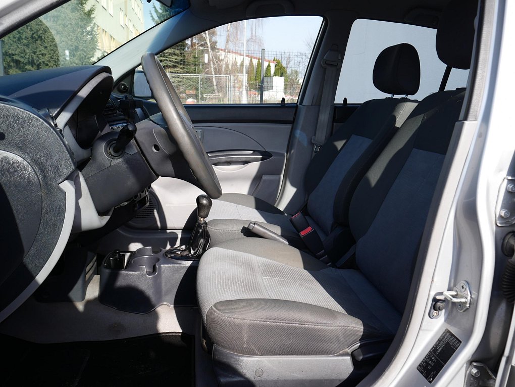 Kia Picanto 1.0i 
