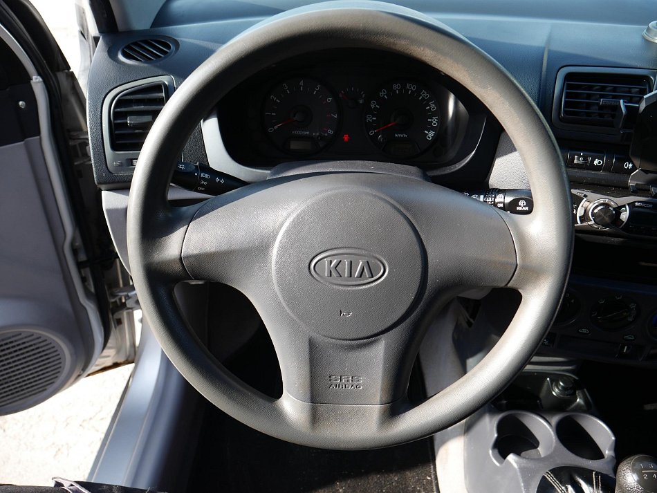 Kia Picanto 1.0i 